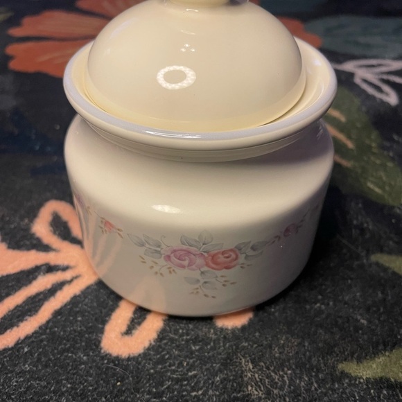 Pfaltzgraff Cream and Sugar Ceramic Pieces Trousseau - Picture 4 of 5